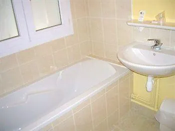 Le Bretagne 2* Saint-Nazaire (Loire-Atlantique)