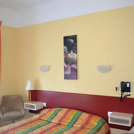 Le Bretagne 2* Saint-Nazaire (Loire-Atlantique)