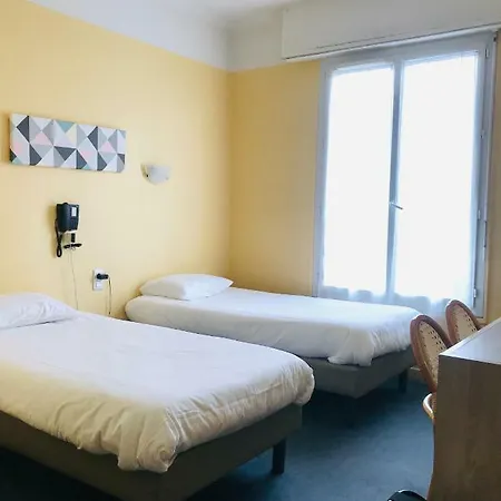 Hotel Le Bretagne 2*