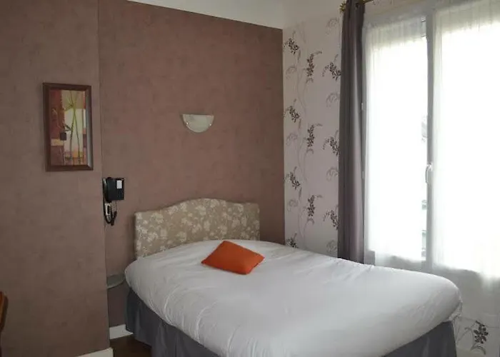 Le Bretagne Hotel 2*