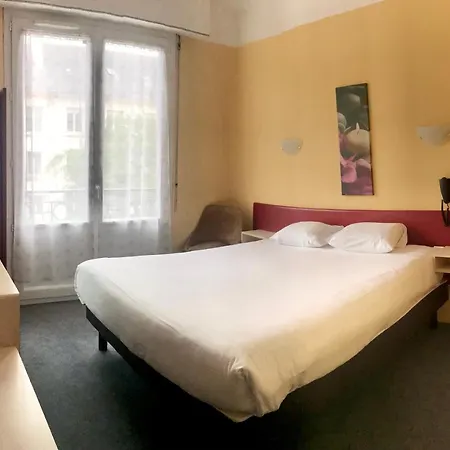 Le Bretagne Hotel 2*