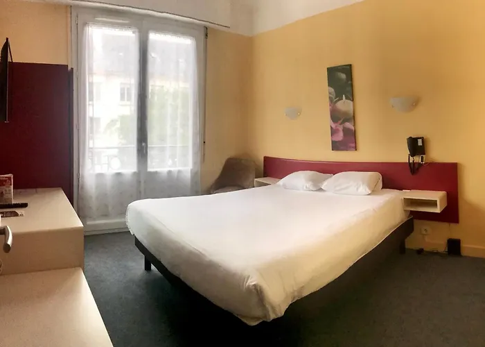 Le Bretagne Hotel 2*