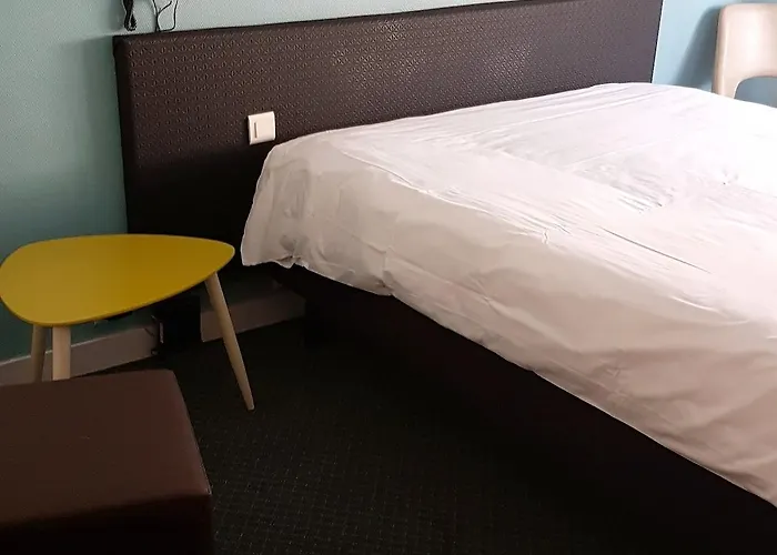 Hotel Le Bretagne 2*