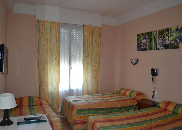 Hotel Le Bretagne 2*