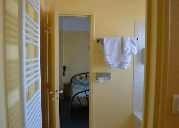 Le Bretagne 2* Saint-Nazaire (Loire-Atlantique)